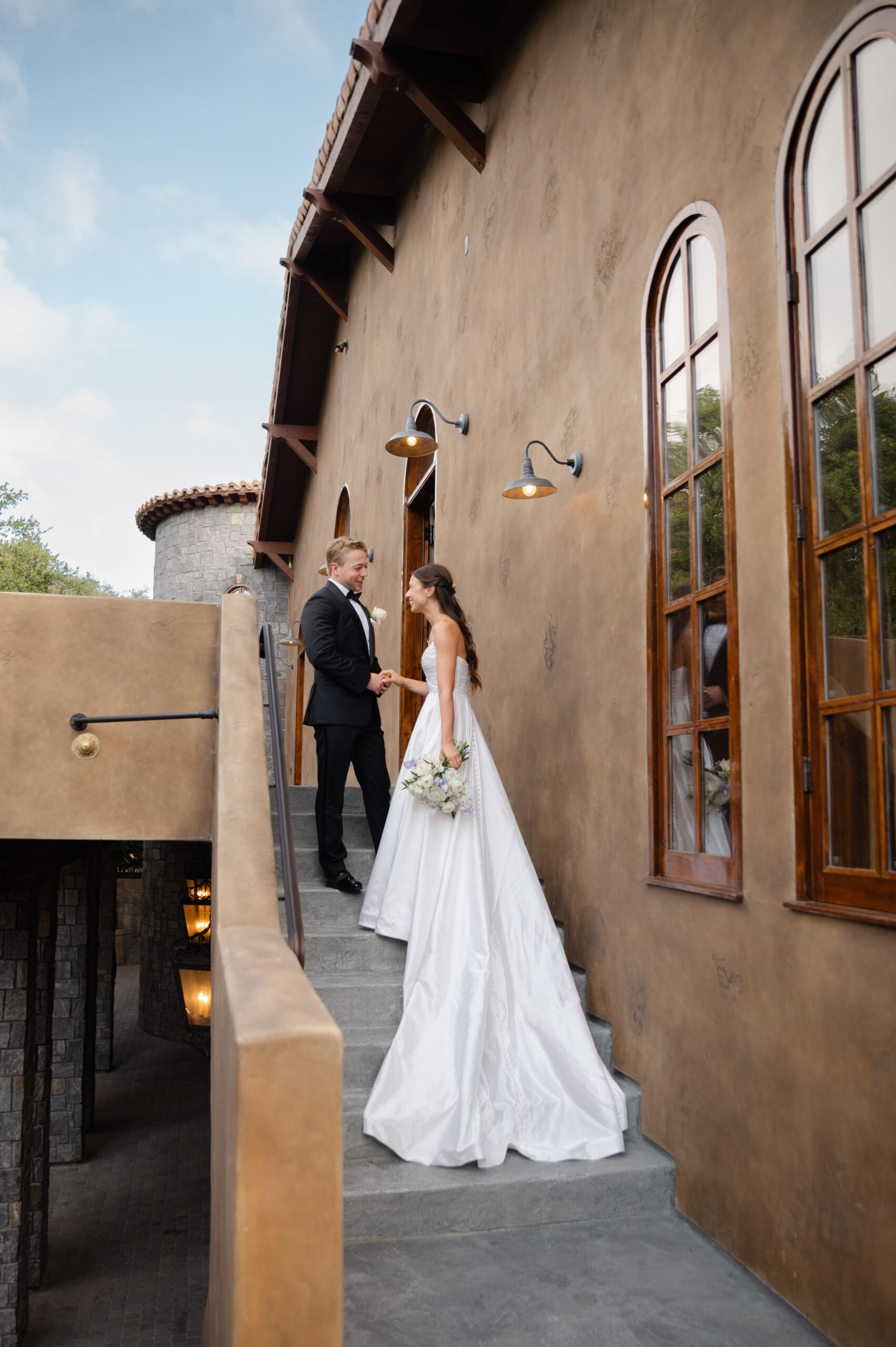 Plan a Dream Wedding at Villa Loriana Banner